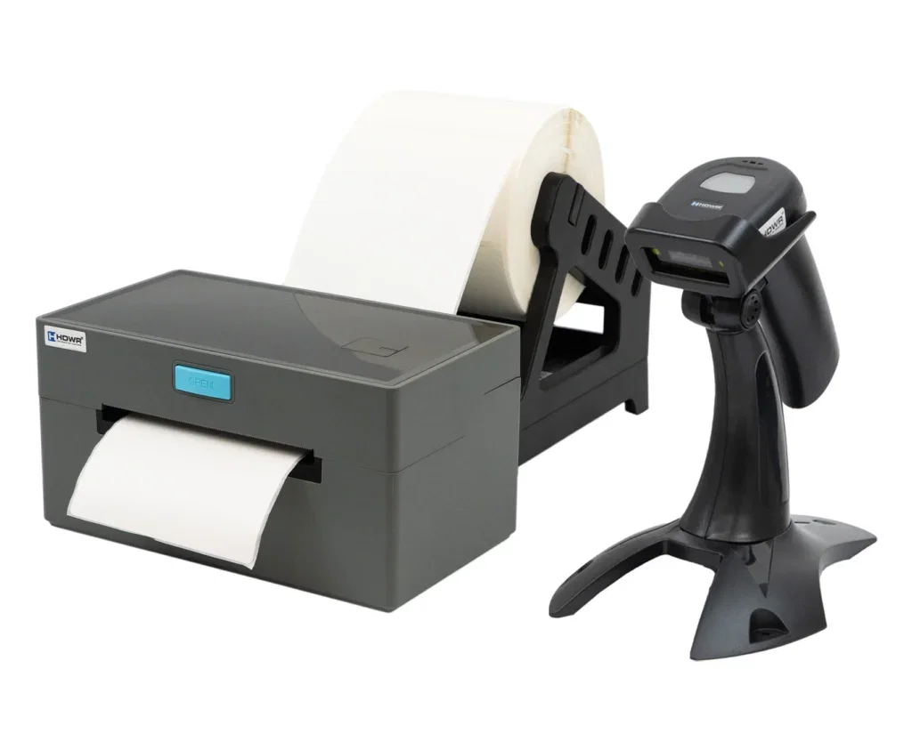 Kit composé d'une imprimante d'étiquettes OPrint-XA200, d'un distributeur d'étiquettes OPrint-LSB, d'un scanner de codes QR HD2600A et d'étiquettes thermiques autocollantes.